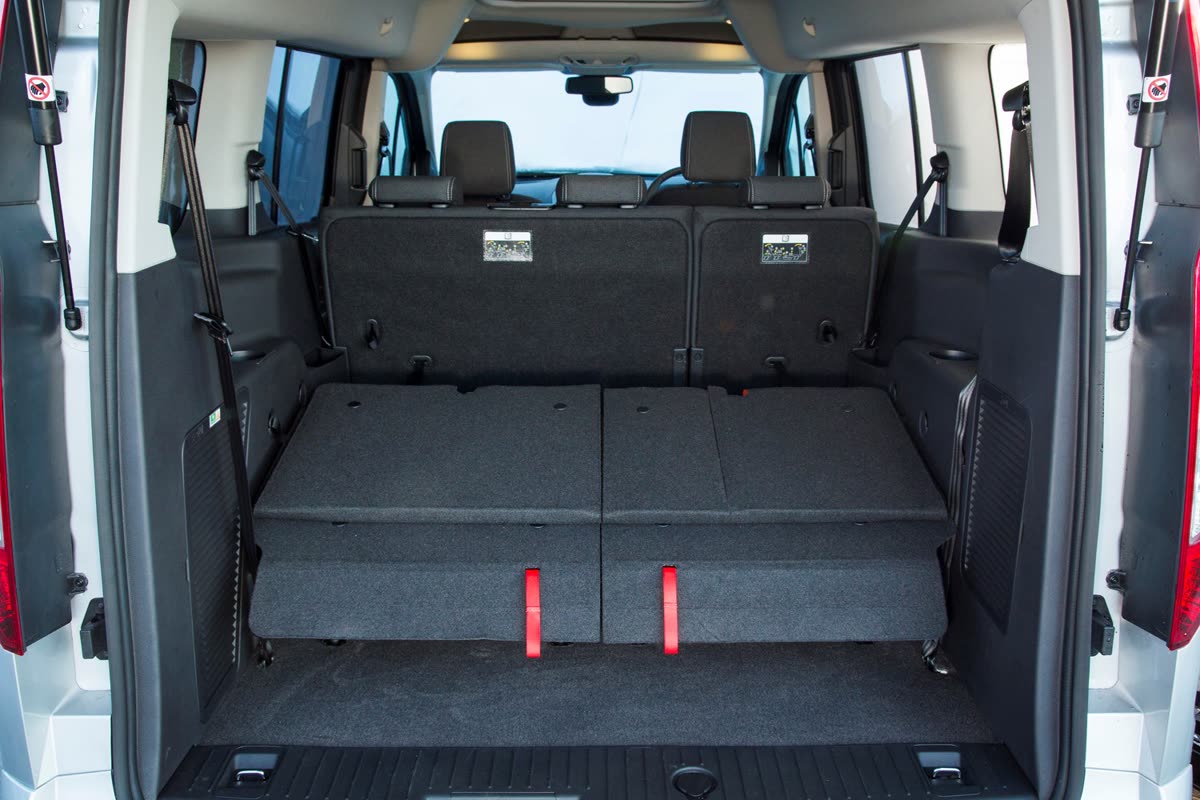Grand boot, 5-seat mode