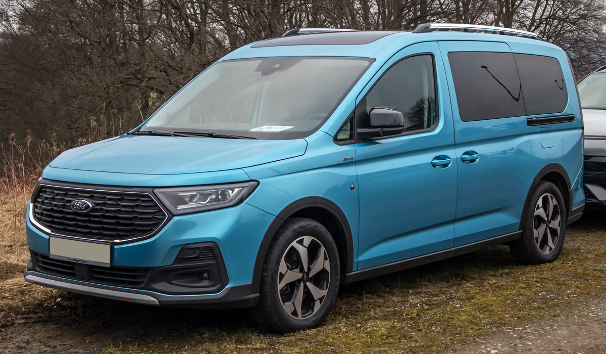 Grand Tourneo Connect Active PHEV (LWB, 7-seat)